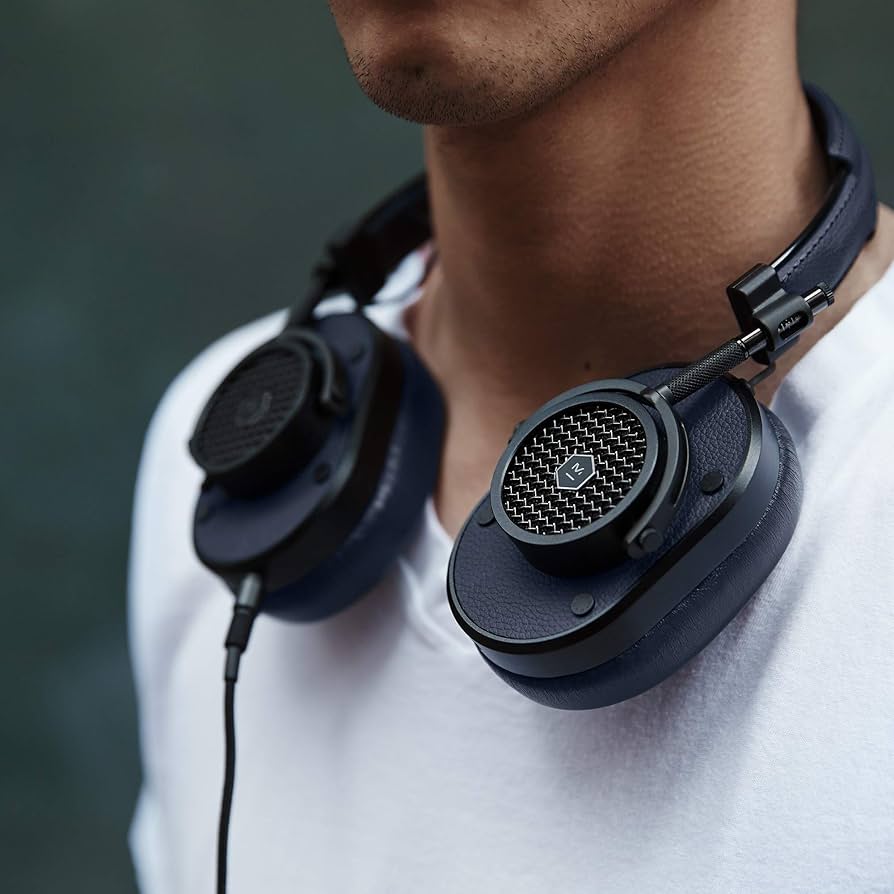 Amazon.co.jp: マスター & ダイナミック MH40 耳覆い型ヘッドホン