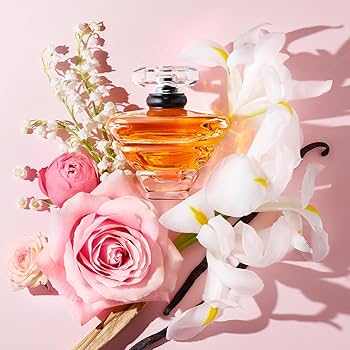 Amazon.co.jp: LANCÔME(ランコム) トレゾァ オー ドゥ パルファン 50mL