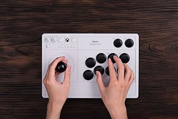 Amazon | 8Bitdo Arcade Stick Xbox Series X|S、Xbox One、Windows 10