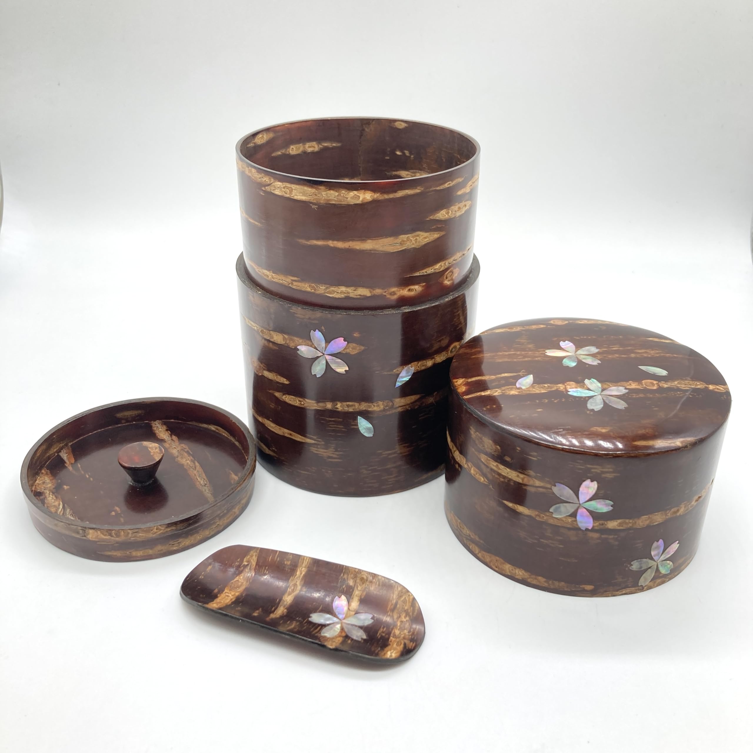 Amazon｜樺細工 桜皮 総皮茶筒 大 容量150g 茶さじ 茶み 螺鈿 ラデン