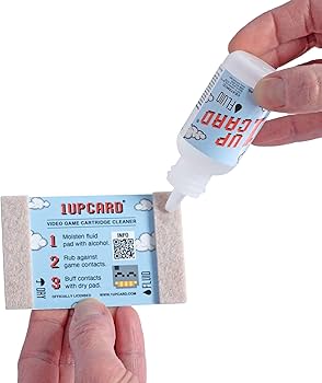 Amazon | 1UPcard Universal Retro Video Game Cartridge Cleaner Kit