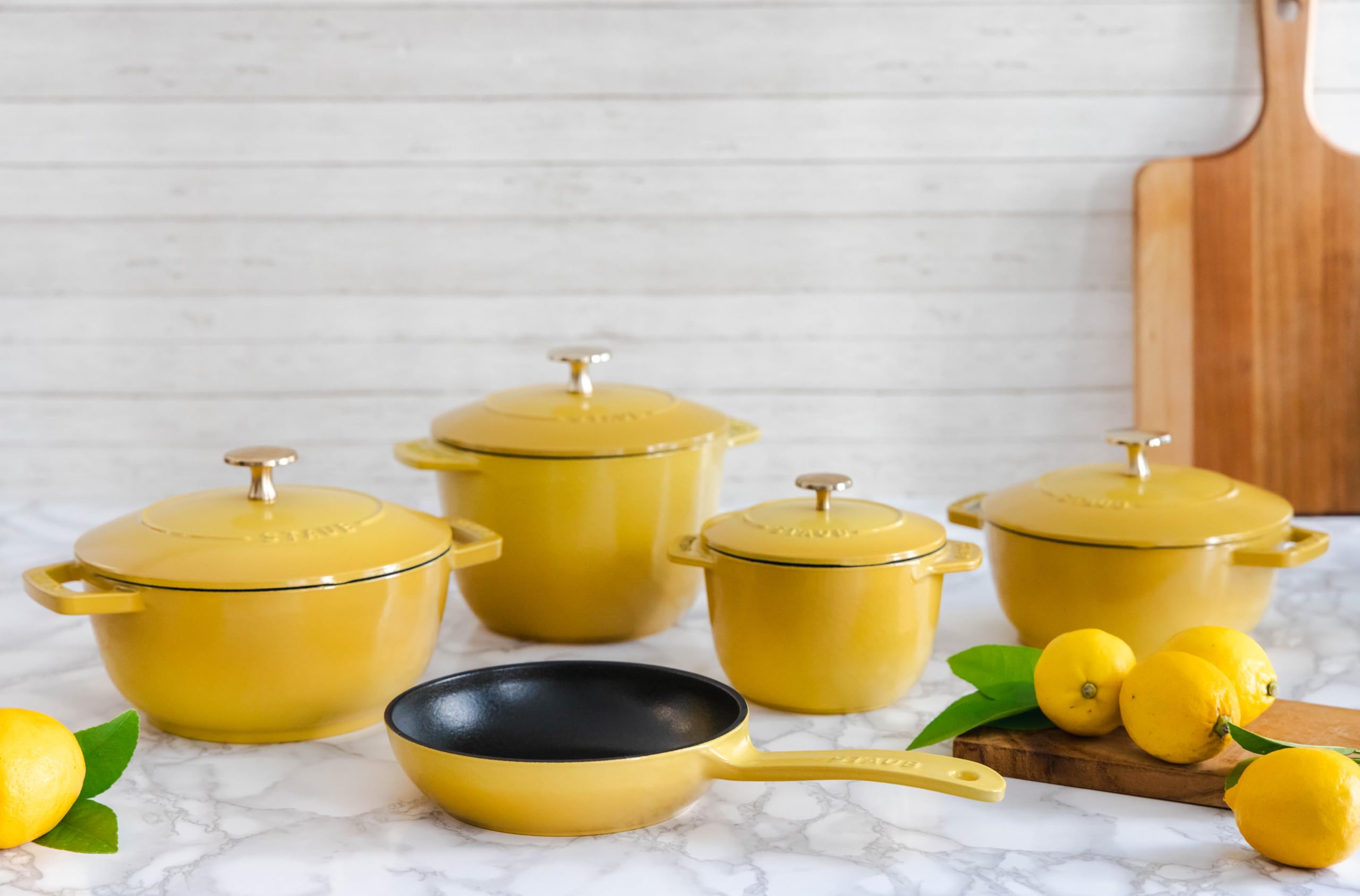 Amazon｜staub ストウブ 「 ラ ココット de GOHAN シトロン S 12cm