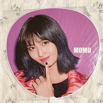 Amazon.co.jp: ? TWICE モモ one more time うちわ ライブグッズ 団扇