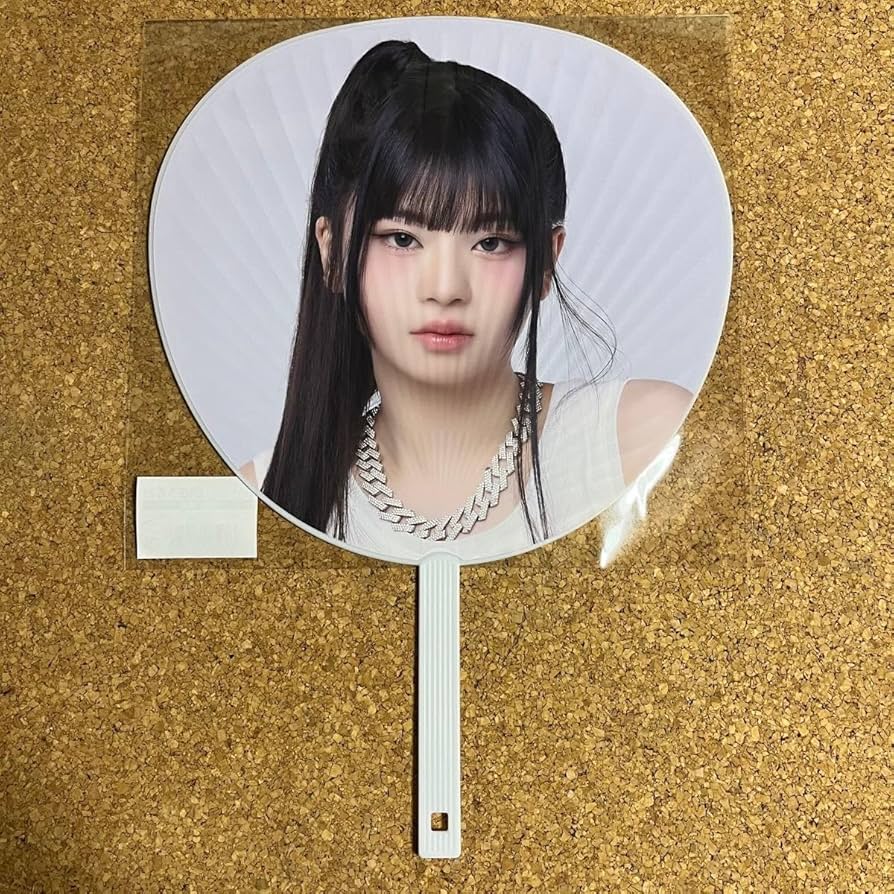 Amazon.co.jp: ME:I ミーアイ 村上璃杏 うちわ : ホーム＆キッチン