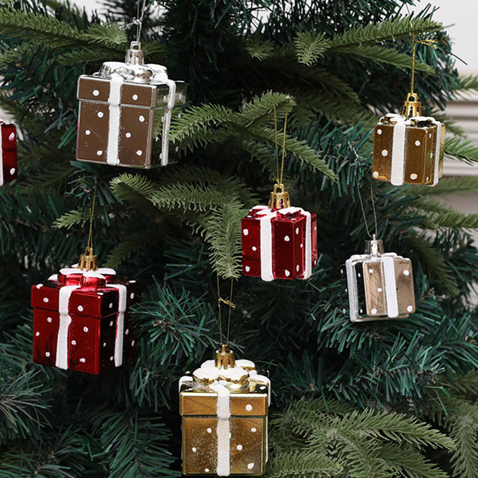 Amazon.co.jp: ホリデーミニチュアギフトボックスツリーオーナメント