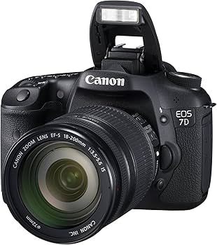 Amazon | Canon デジタル一眼レフカメラ EOS 7D レンズキット EF-S18