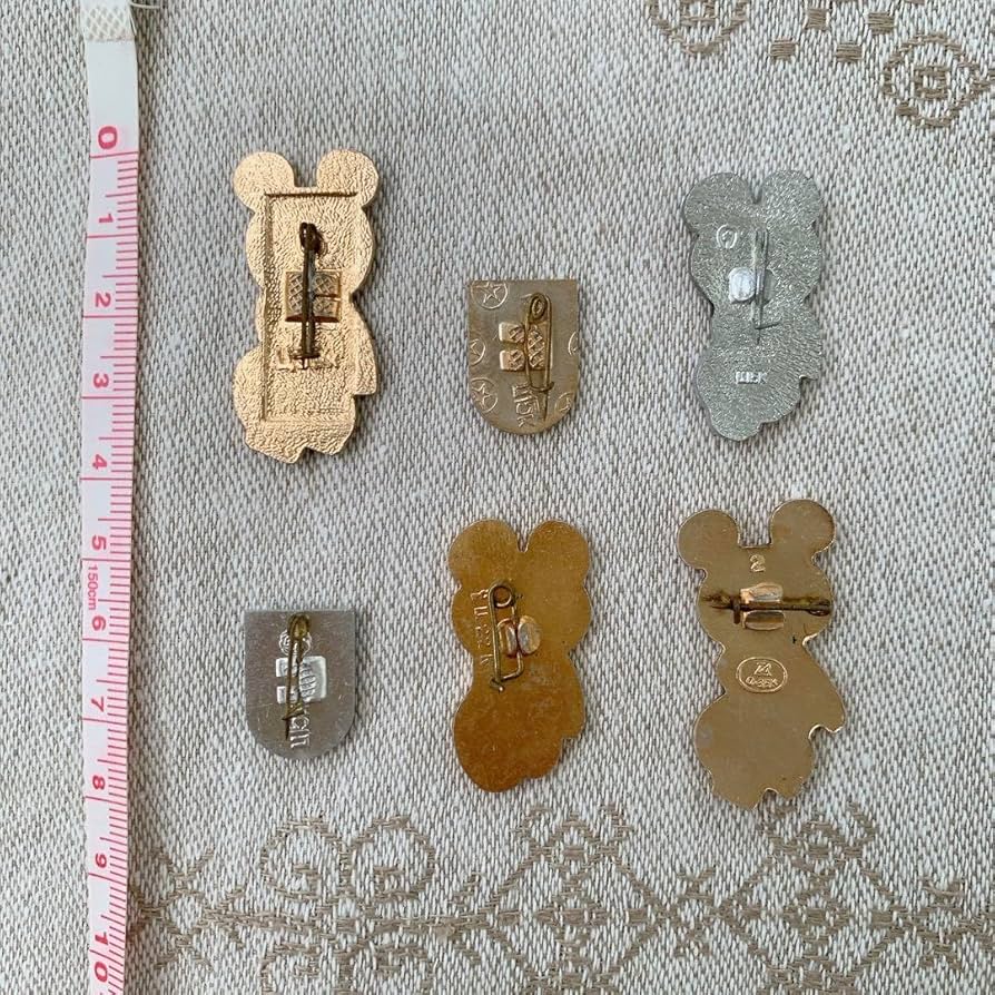 Amazon | こぐまのミーシャ ピンバッジ6点セット(1980年モスクワ