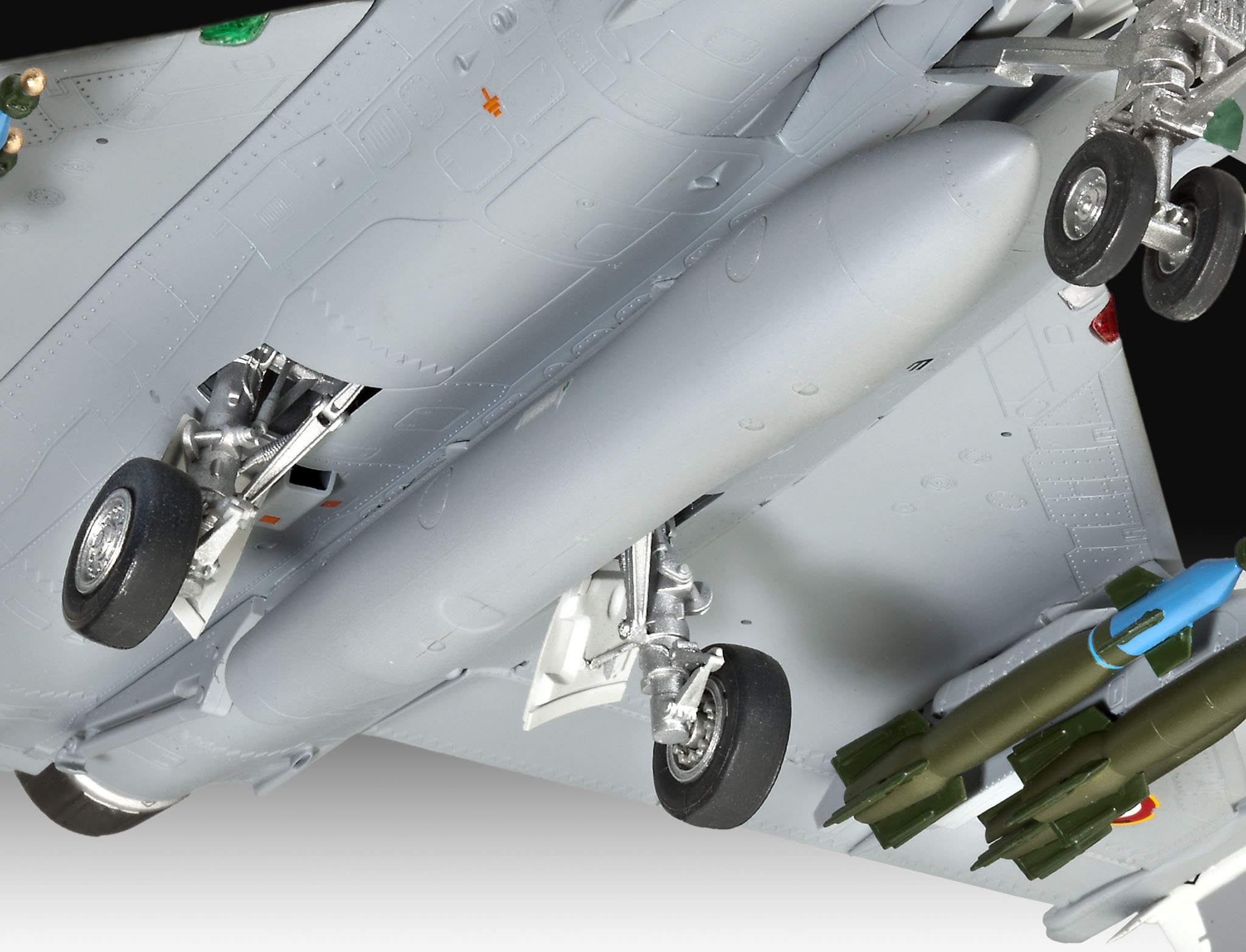 Amazon | ドイツレベル 1/48 ダッソー ラファールM 04517 プラモデル