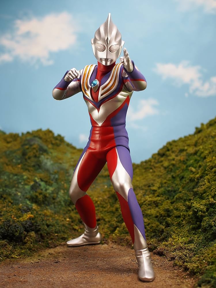 Amazon | CCP 1/6 特撮シリーズ ウルトラマンティガ マルチタイプ