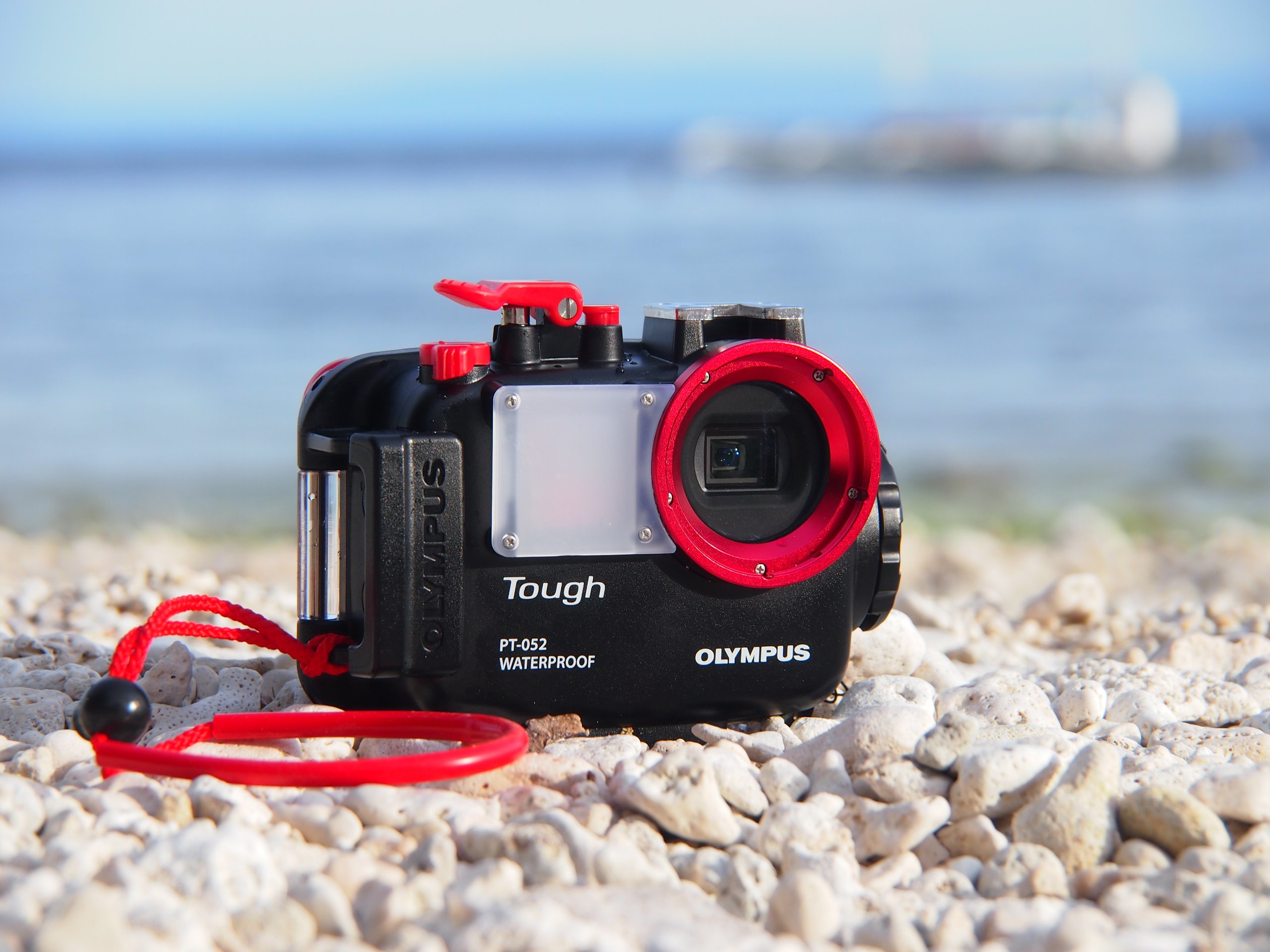 Amazon | OLYMPUS 防水プロテクター TG-820用 PT-052 | OLYMPUS