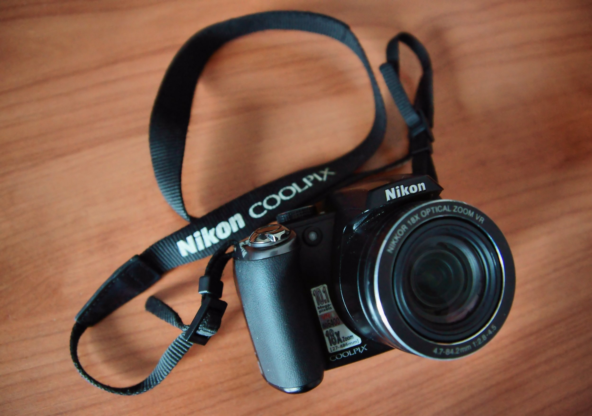 Amazon Canada: Nikon Coolpix P80 10.1MP Digital Camera with 18x