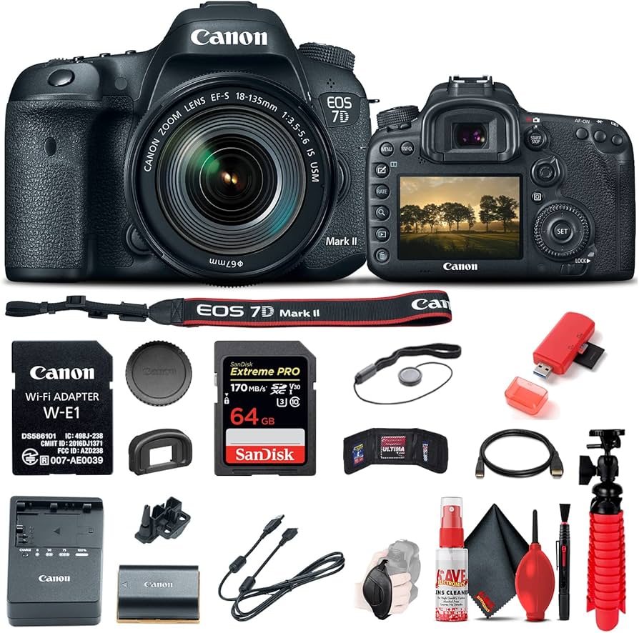 Amazon.com : Canon EOS 7D Mark II DSLR Camera with 18-135mm f/3.5