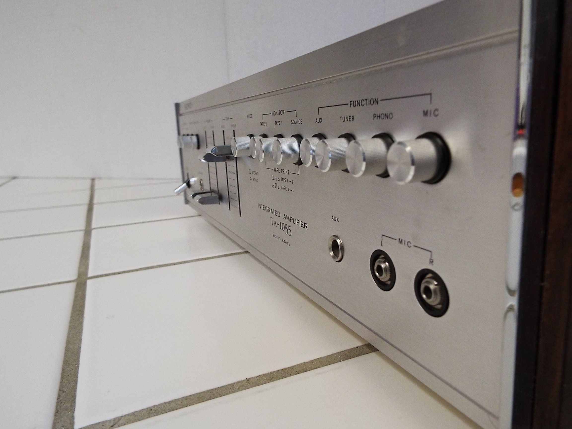 Amazon.co.jp: SONY ソニ－ TA-1055A プリメインアンプ : 家電＆カメラ