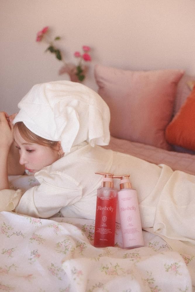 Amazon | Misshelly (ミスシェリー) モイスト シャンプー (300ml