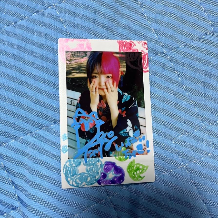 Amazon.co.jp: 凸守たかね チェキ ふだんのすがた 普段のすがた 直筆