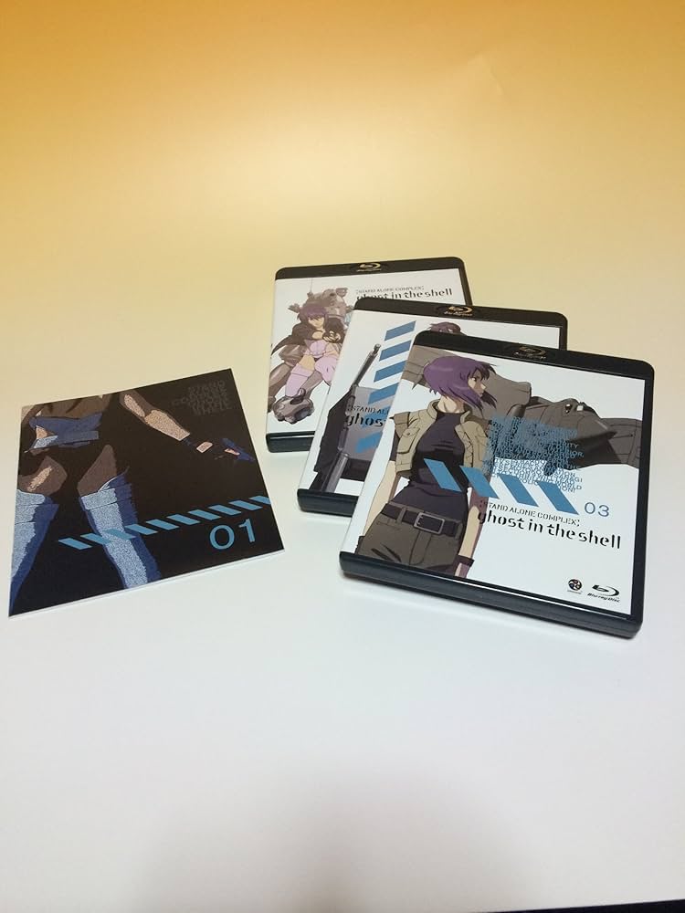 Amazon.co.jp: 攻殻機動隊 STAND ALONE COMPLEX Blu-ray Disc BOX 1