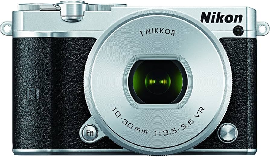 Amazon.com : Nikon 1 J5 Mirrorless Digital Camera w/ 10-30mm PD