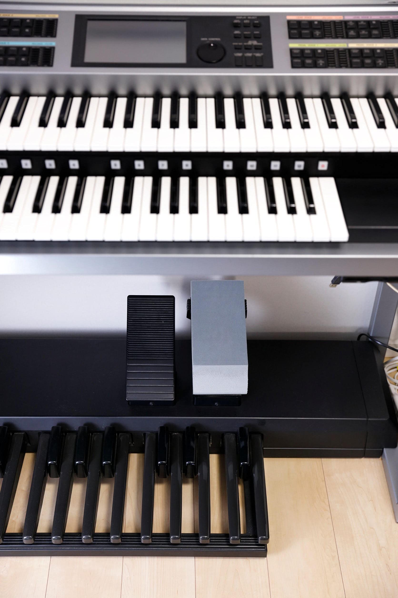 Amazon.co.jp: エレクトーン用エクスプレッション補助ペダル : 楽器