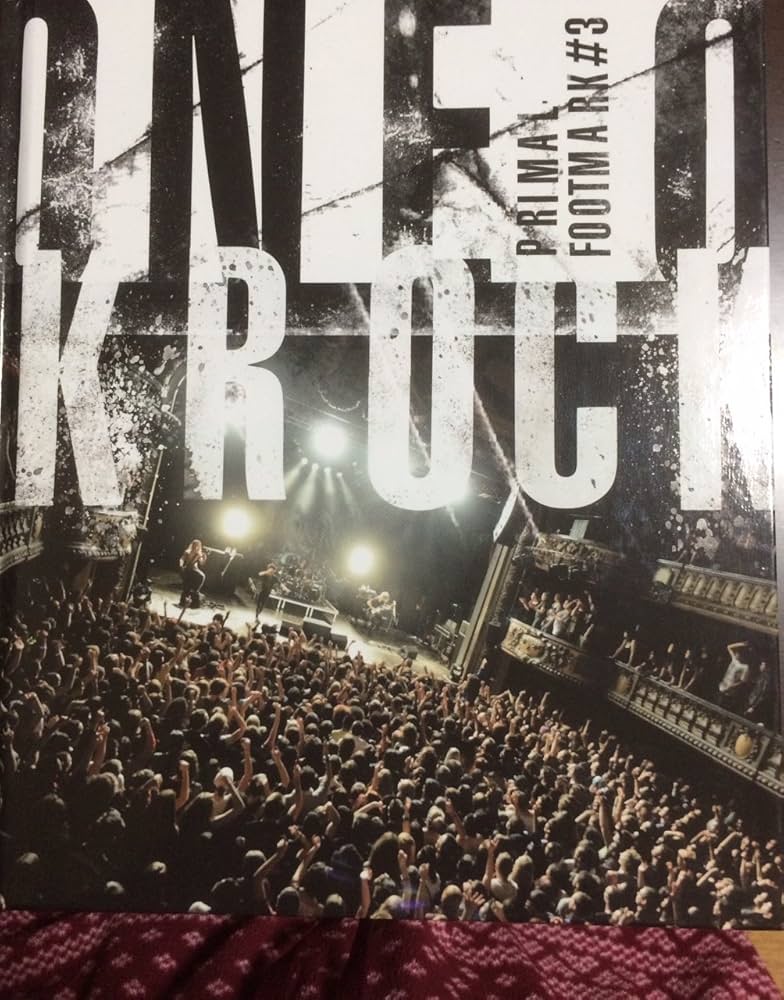 Amazon.co.jp: One Ok Rock Primal Footmark #3 (2014) 写真集 : ONE