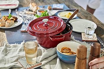STAUB La Cocotte Casserole Dish Round with Lid 24 cm 2.8 L with