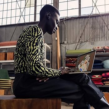 Apple 2024 MacBook Air 13-inch Laptop with M3 chip: Built for