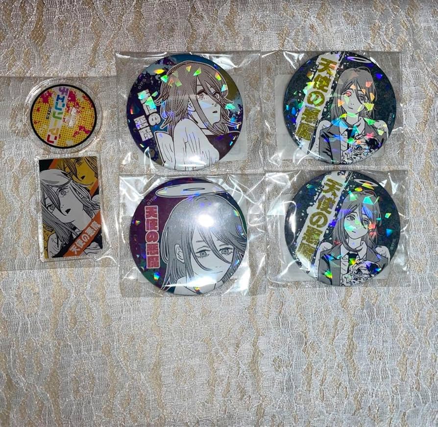 Amazon.co.jp: チェンソーマン 天使の悪魔 缶バッジ アクスタ : おもちゃ