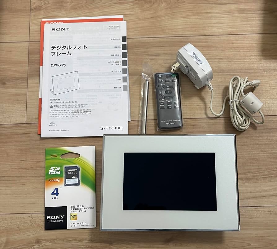 Amazon.co.jp: Sony Digital Photo Frame X75 Silver DPF-X75/S : Home