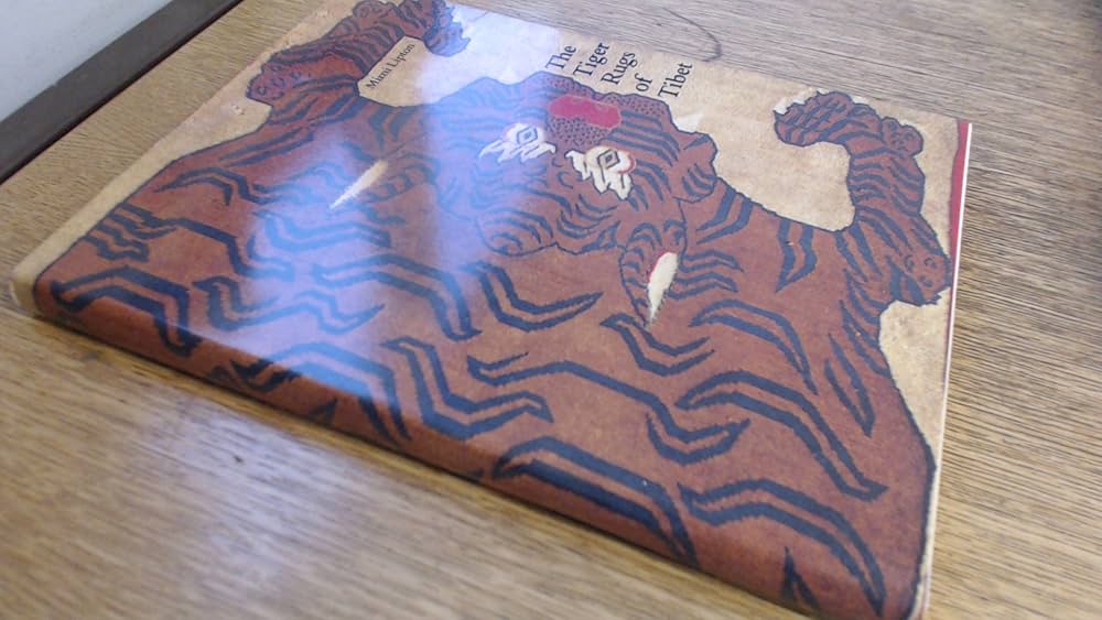 The Tiger rugs of Tibet: Mimi Lipton: 9781853320255: Amazon.com: Books