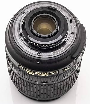 Amazon | Nikon 標準ズームレンズ AF-S DX NIKKOR 18-105mm f/3.5-5.6G