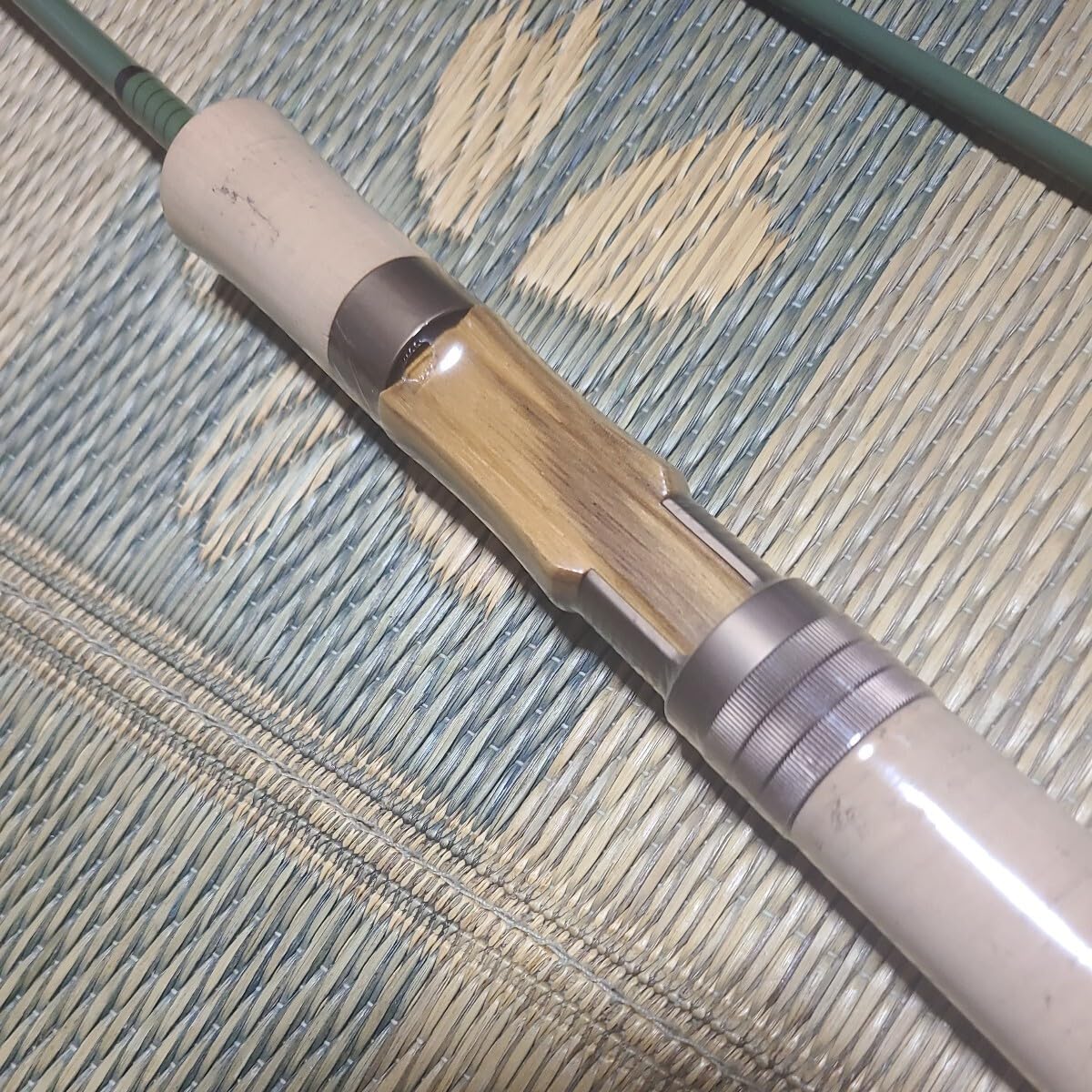 Amazon.co.jp: DAYSPROUT M-LARVA 610MLS ディスプラウト エムラルウァ