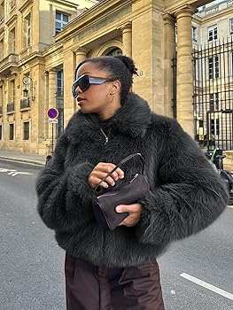 Tankaneo Womens Cropped Faux Fur Jacket Shaggy Lapel Zip Up Winter