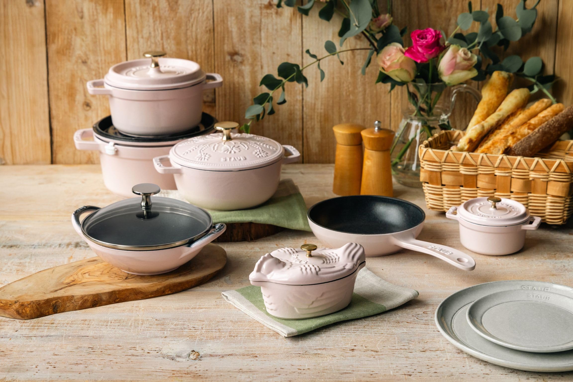 Amazon.co.jp: staub ストウブ 「 スモールチキンココット ソルベ