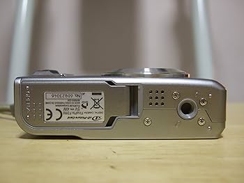 Fujifilm FinePix F31fd Digital Camera - Silver (6.3MP, 3x Optical