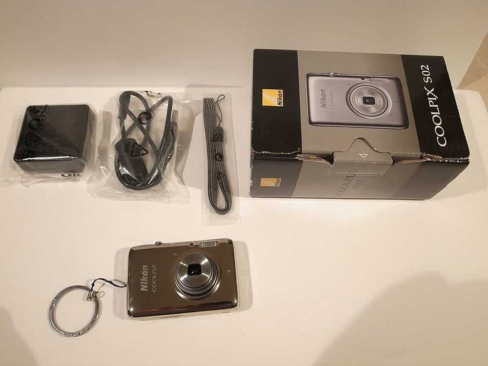 Amazon.co.jp: Nikon デジタルカメラ COOLPIX S02 超小型ボディー