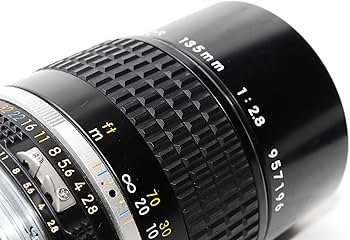 Amazon | Nikon ニコン Ai-S NIKKOR 135mm F2.8 | カメラ用交換レンズ 通販