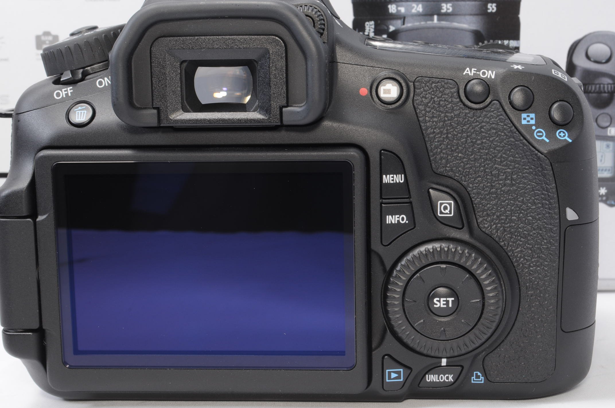 Amazon | Canon デジタル一眼レフカメラ EOS 60D ダブルズームキット