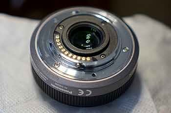 Amazon.com : Panasonic Lumix G H-H020 20mm f/1.7 Aspherical