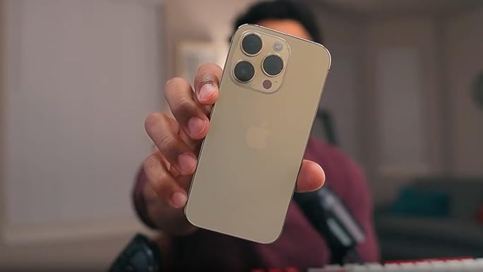 Amazon.com: Apple iPhone 14 Pro, 256GB, Gold - Unlocked (Renewed