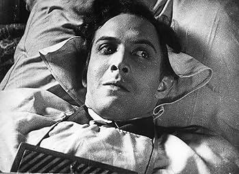 Amazon.co.jp: アンダルシアの犬 ルイス・ブニュエル監督 Blu-ray