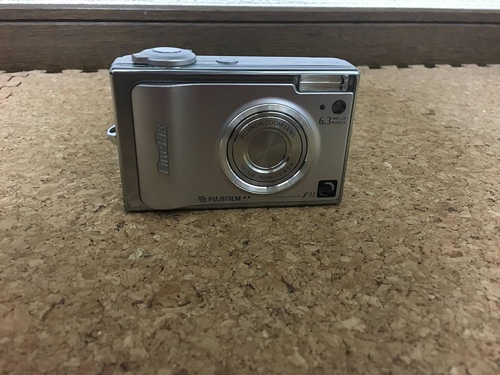 Amazon | FUJIFILM デジタルカメラ FinePix(ファインピックス) F11 FX