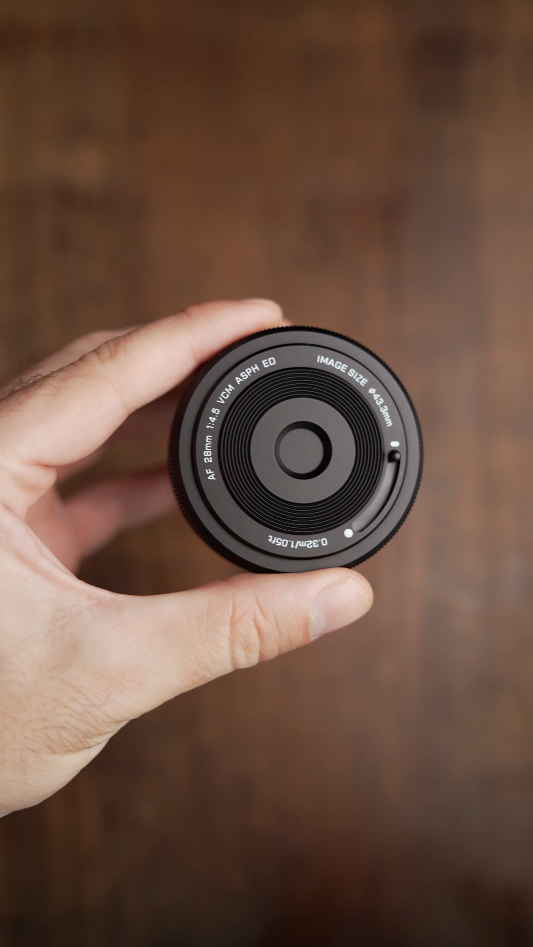 Amazon.co.jp: VILTROX AF 28mm F4.5 FE 超薄型 レンズ Sony Eマウント