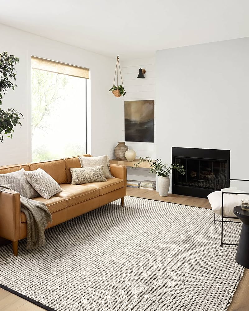 Amazon.com: Loloi Angela Rose Colton Collection CON-02 Ivory/Black