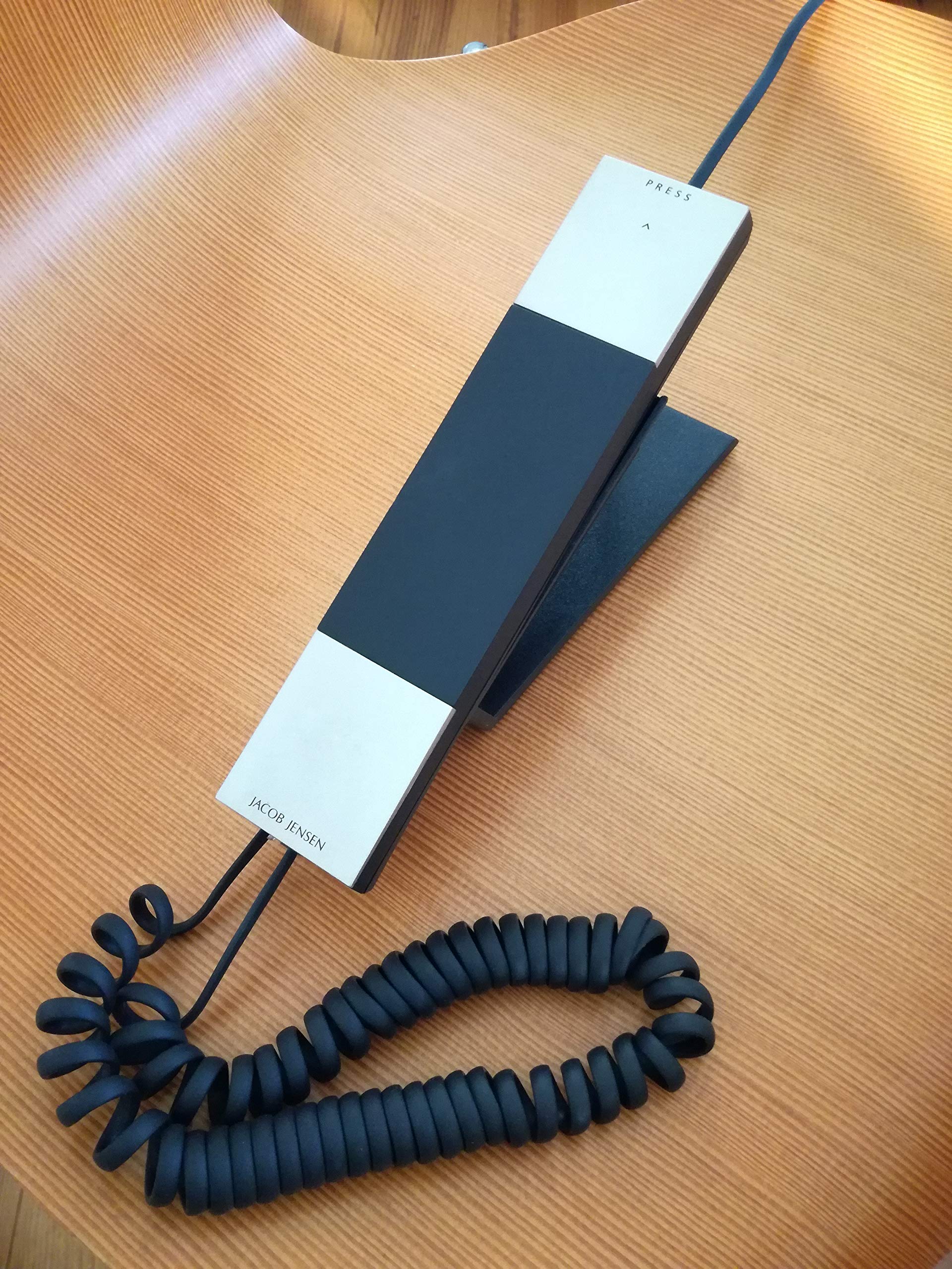 Amazon | ヤコブ・イェンセン 電話機 T-1 [シルバー] | JacobJensen