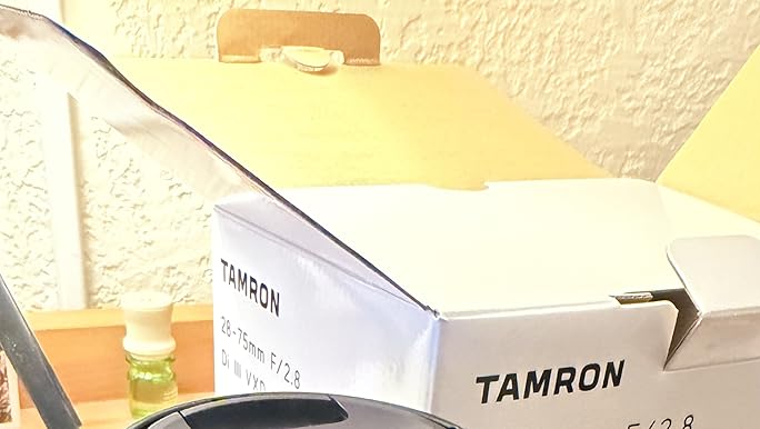 Amazon.com : Tamron 28-75mm F/2.8 Di III VXD G2 for Sony E-Mount