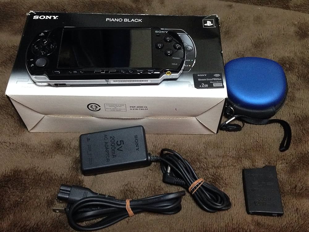 Amazon | PSP「プレイステーション・ポータブル」 ピアノ・ブラック