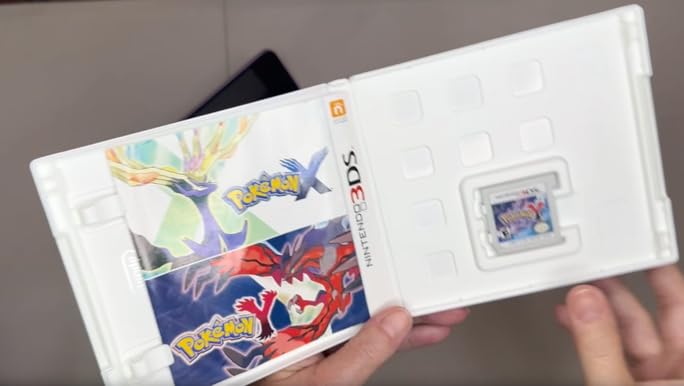 Amazon.com: Pokémon Y : Nintendo of America: Video Games