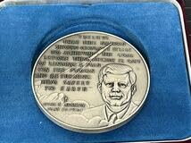 Amazon.co.jp: アポロ11号 純銀製 150g 大型メダル 月面着陸記念 1969