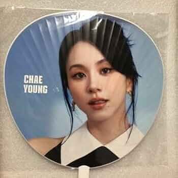 Amazon.co.jp: TWICE チェヨン うちわ READY TO BE SPECIAL : ホーム