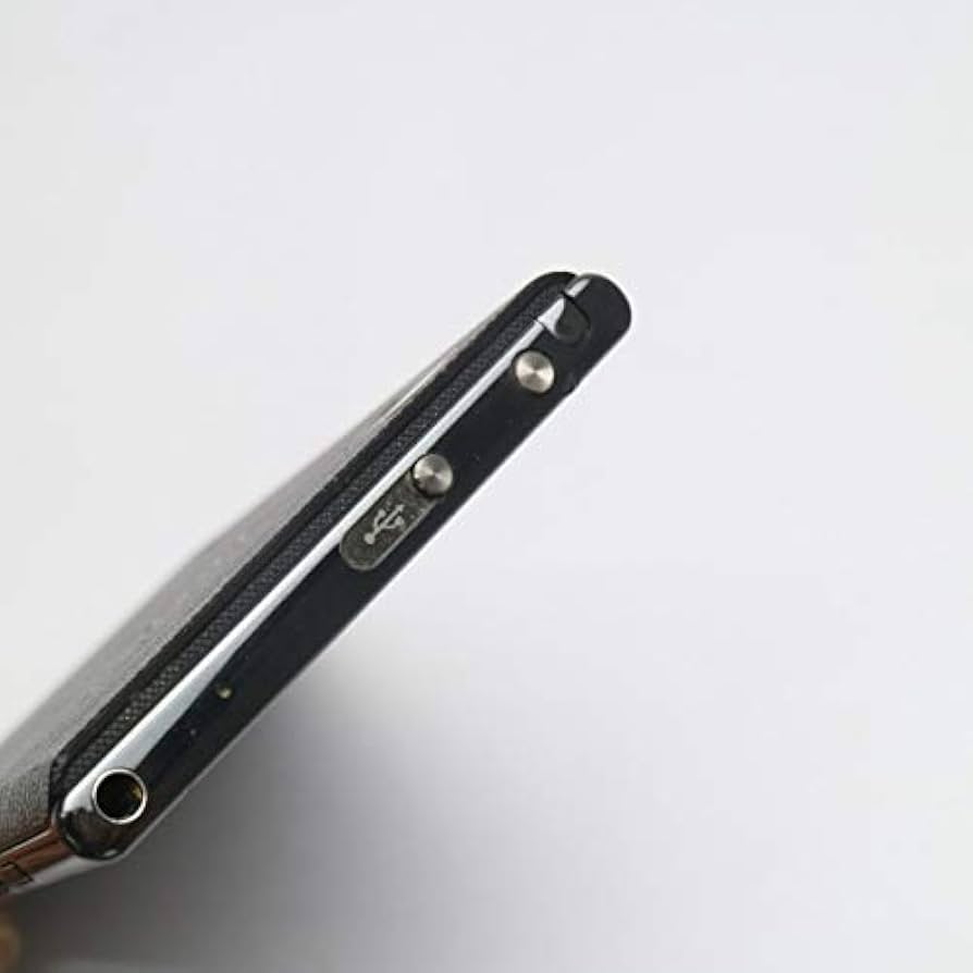 Amazon | docomo PRADA phone by LG L-02D Black | スマートフォン本体