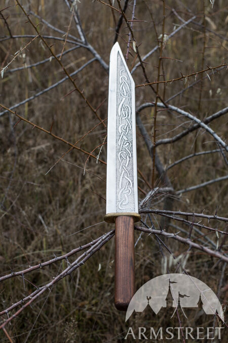 Viking decorative seax “Olegg the Mercenary”. Available in